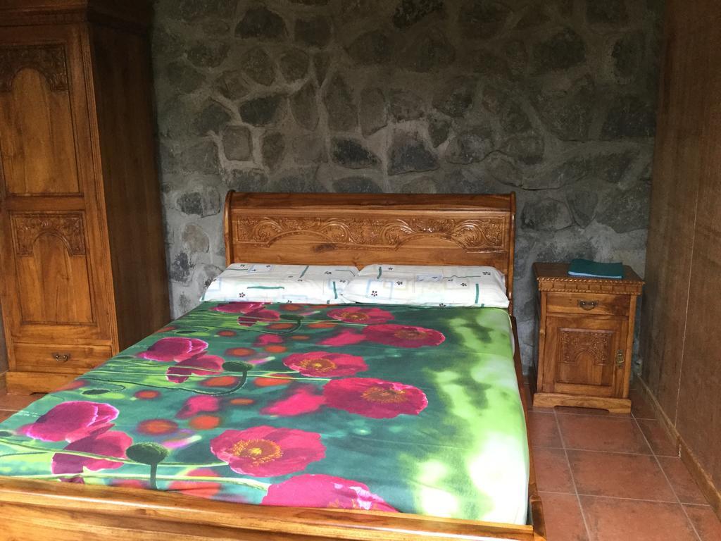 Le Bois Joli Coeur Hotel Saint-Benoît Kültér fotó